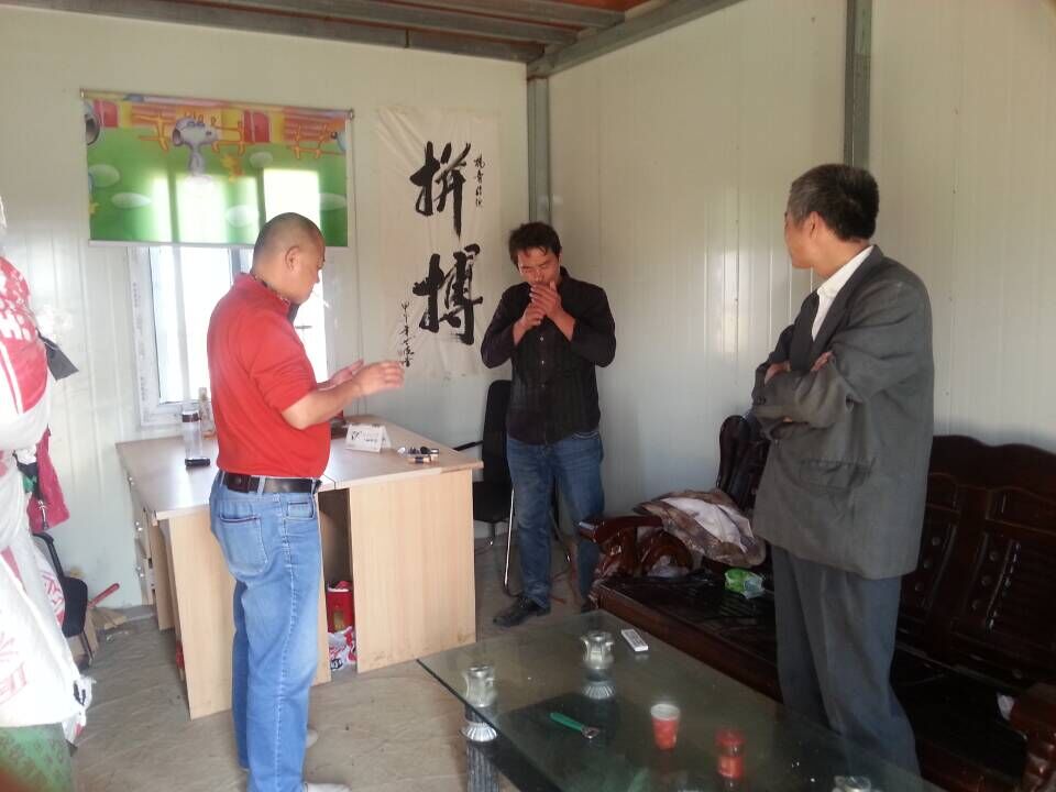 方書記走訪肥東元疃3000畝種田大戶，建議大戶使用紅四方系列復(fù)合肥